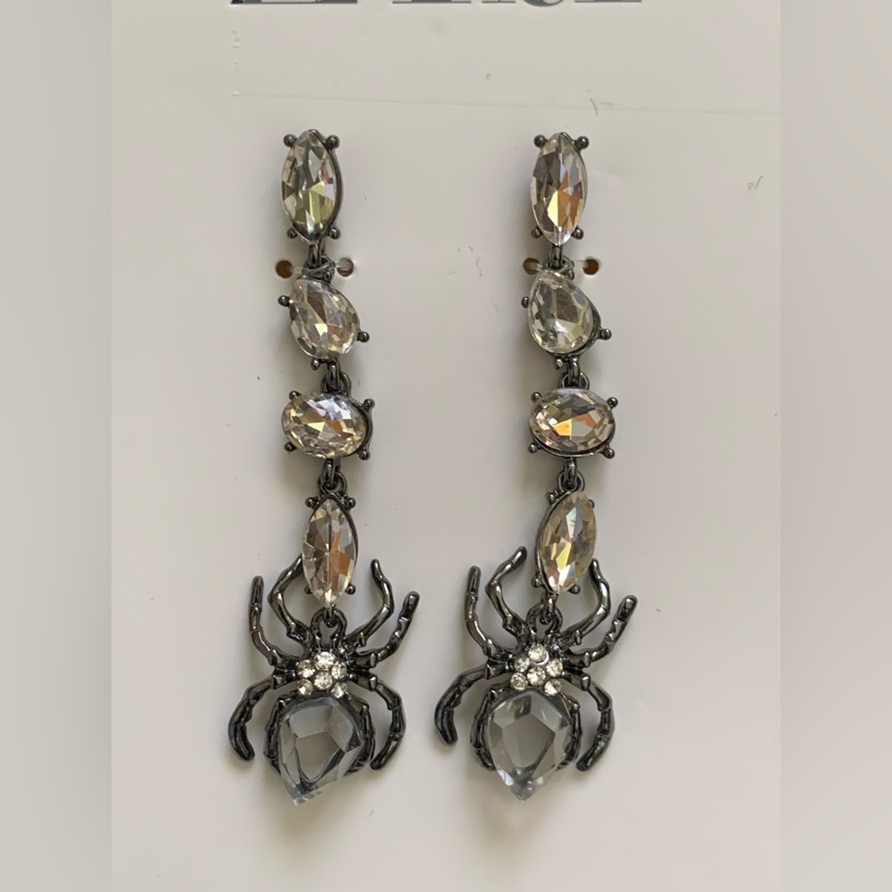 Zara Earring - Picture 8 of 9